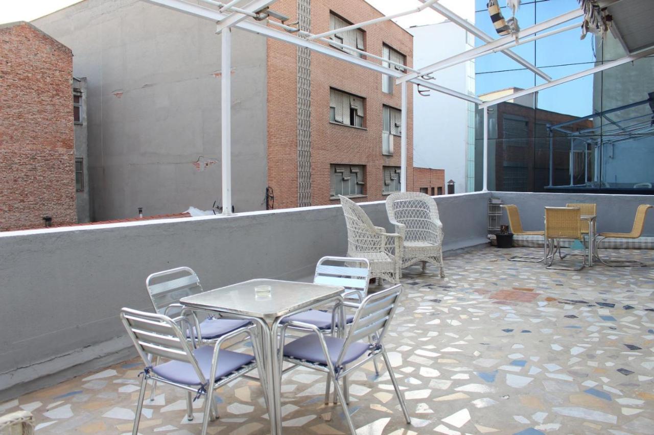 Precioso Apartamento Con Terraza Leilighet Madrid Eksteriør bilde